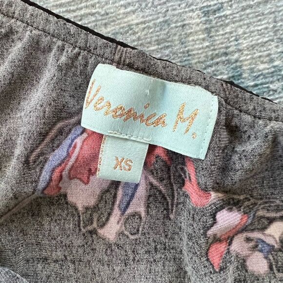 Veronica M Black Red Purple Floral Ruffle Asymmetrical One Long Sleeve Top XS - Picture 9 of 10